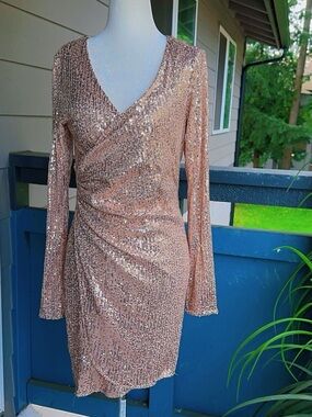 Sequin dresses size L